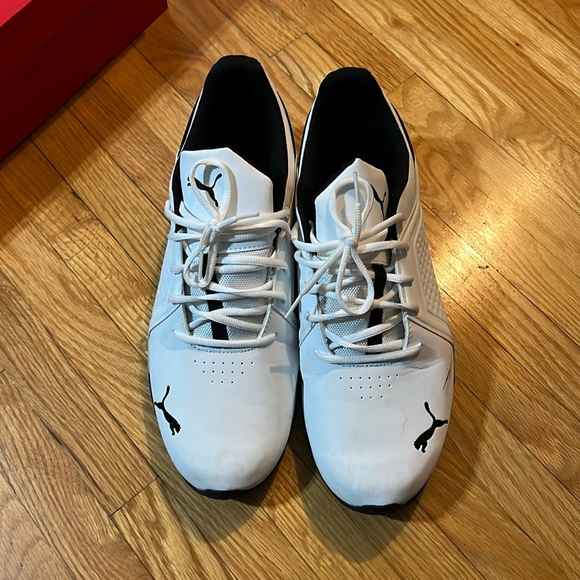 Puma shoes - Picture 1 of 3